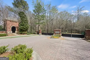 205 Nottaway Ln, Alpharetta, GA 30009 - Photo 4
