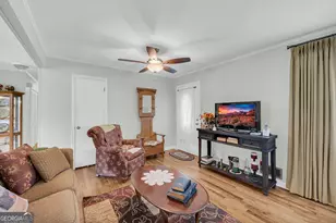 1229 Crestview Dr, Elberton, GA 30635 - Photo 4