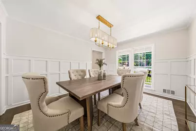 3627 Stonehenge Way NE, Marietta, GA 30066 - Photo 8