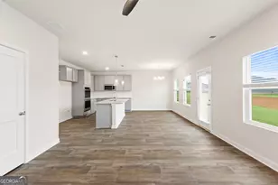 605 Besamo Flower Wy, McDonough, GA 30253 - Photo 4