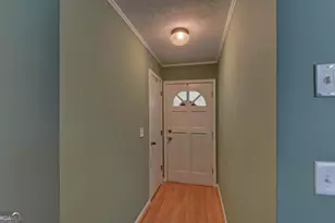 275 Sherwood St, Toccoa, GA 30577 - Photo 2