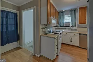 275 Sherwood St, Toccoa, GA 30577 - Photo 10