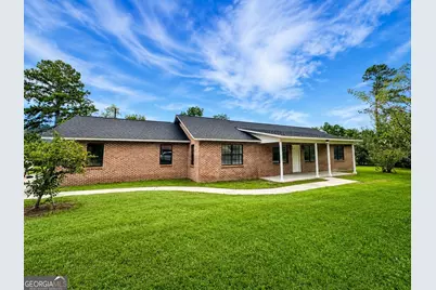 33 Hester Street, Hazlehurst, GA 31539 - Photo 1