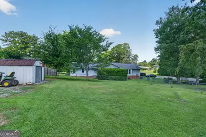 1830 Walnut Avenue NE, Milledgeville, GA 31061 - Photo 8