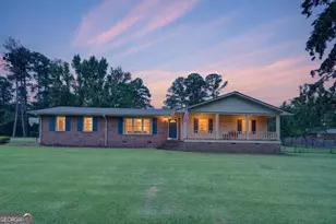 1830 Walnut Ave NE, Milledgeville, GA 31061 - Photo 1
