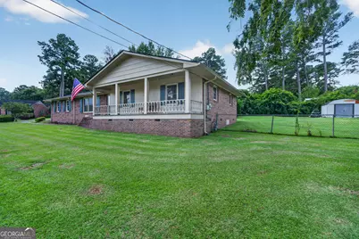 1830 Walnut Avenue NE, Milledgeville, GA 31061 - Photo 4