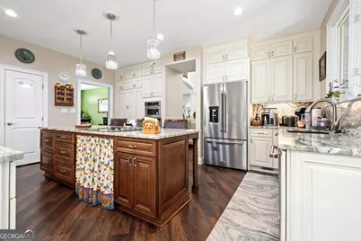 21 Rocky Circle NE, White, GA 30184 - Photo 8