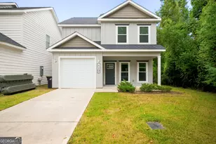 110 Leisure Pointe Cove, Warner Robins, GA 31088 - Photo 1