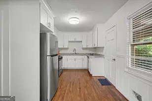 1113 S Parkwood Dr, Forest Park, GA 30297 - Photo 16