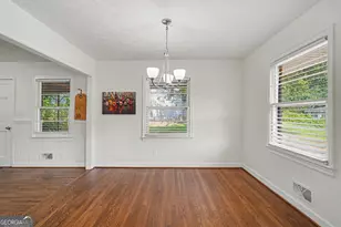 1113 S Parkwood Dr, Forest Park, GA 30297 - Photo 12