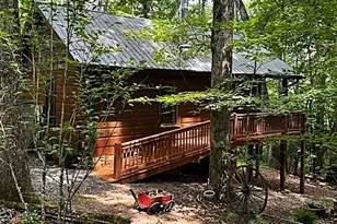 90 Pinetree Dr, Blue Ridge, GA 30513 - Photo 2