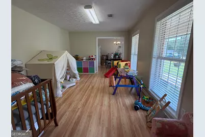 438 W Oglethorpe Avenue, Lyons, GA 30436 - Photo 6
