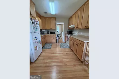438 W Oglethorpe Avenue, Lyons, GA 30436 - Photo 10