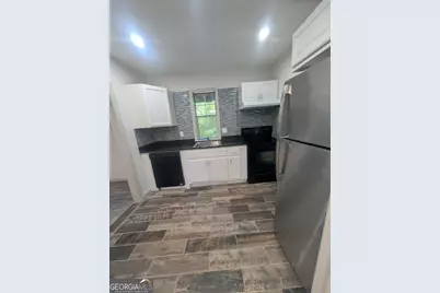 656 River Bend Drive, Jonesboro, GA 30238 - Photo 8