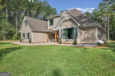 242 Roberts Pond Road, Senoia, GA 30276 - Photo 2