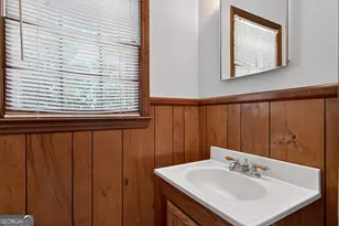 106 Iris Dr, Lagrange, GA 30241 - Photo 18