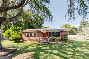 224 Shirley Dr, Warner Robins, GA 31088 - Photo 1