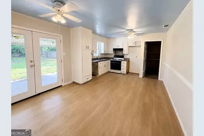 508 Red Oak Drive, Savannah, GA 31419 - Photo 4