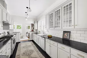 512 Clairemont Ave, Decatur, GA 30030 - Photo 10
