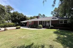 422 Park Ave, Millen, GA 30442 - Photo 2