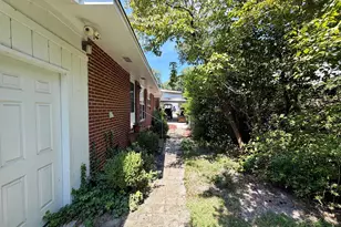 422 Park Ave, Millen, GA 30442 - Photo 6