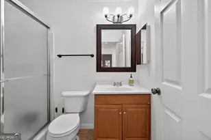 201 Barrington Hills Dr, Atlanta, GA 30350 - Photo 18