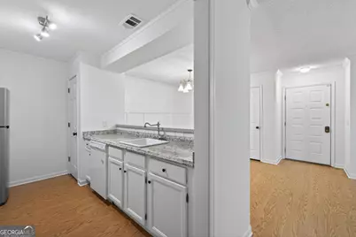 201 Barrington Hills Drive, Atlanta, GA 30350 - Photo 8