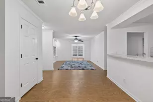 201 Barrington Hills Dr, Atlanta, GA 30350 - Photo 6