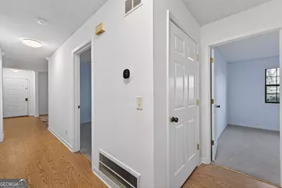 201 Barrington Hills Drive, Atlanta, GA 30350 - Photo 14