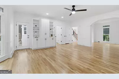 2211 Brooke Farm Trail, Atlanta, GA 30338 - Photo 10