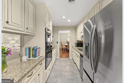 290 Cochran Drive, Gainesville, GA 30506 - Photo 14