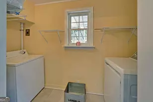 102 Cherry St, Toccoa, GA 30577 - Photo 30