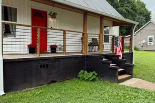 39 Chestnut St, Trion, GA 30753 - Photo 1