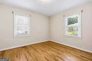 1024 Oakdale Dr SE, Smyrna, GA 30080 - Photo 16