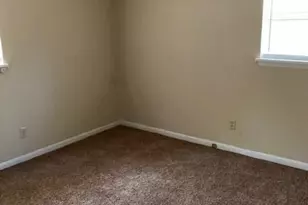 311 Jewel Dr, Statesboro, GA 30458 - Photo 8