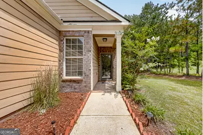 230 River Meadow Drive, Lagrange, GA 30241 - Photo 2