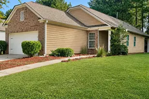 230 River Meadow Dr, Lagrange, GA 30241 - Photo 1