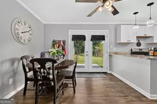 329 Dale Dr, Griffin, GA 30223 - Photo 8