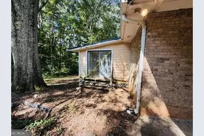 145 W Triple Tree Drive, Carrollton, GA 30117 - Photo 52