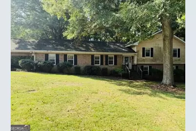 145 W Triple Tree Drive, Carrollton, GA 30117 - Photo 1