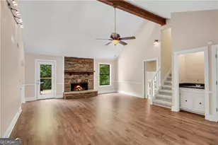 2404 Stockton Pl, Marietta, GA 30066 - Photo 6