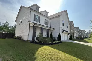 1533 Dover Creek Ln, Lawrenceville, GA 30045 - Photo 2