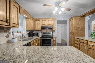 100 Woodmoor Drive, Newnan, GA 30263 - Photo 16