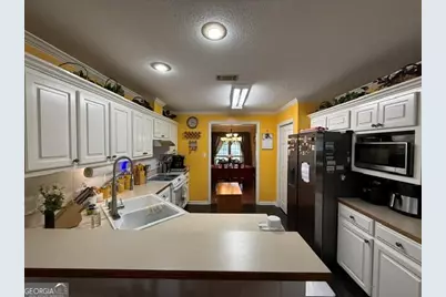 4609 Foxborough Avenue, Valdosta, GA 31602 - Photo 12