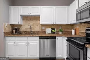 1850 Cotillion Dr, Atlanta, GA 30338 - Photo 16