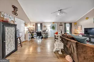 226 N Wesleyan Cir, Macon, GA 31210 - Photo 8