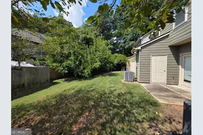 1722 Bayrose Circle # 22B, East Point, GA 30344 - Photo 4