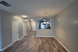 1722 Bayrose Cir, East Point, GA 30344 - Photo 12