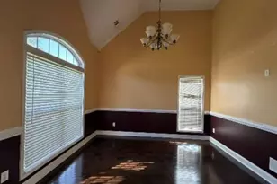 2560 Oak Creek Ln, Conyers, GA 30094 - Photo 4