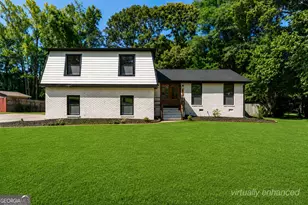 105 Lafayette Dr, Fayetteville, GA 30214 - Photo 1
